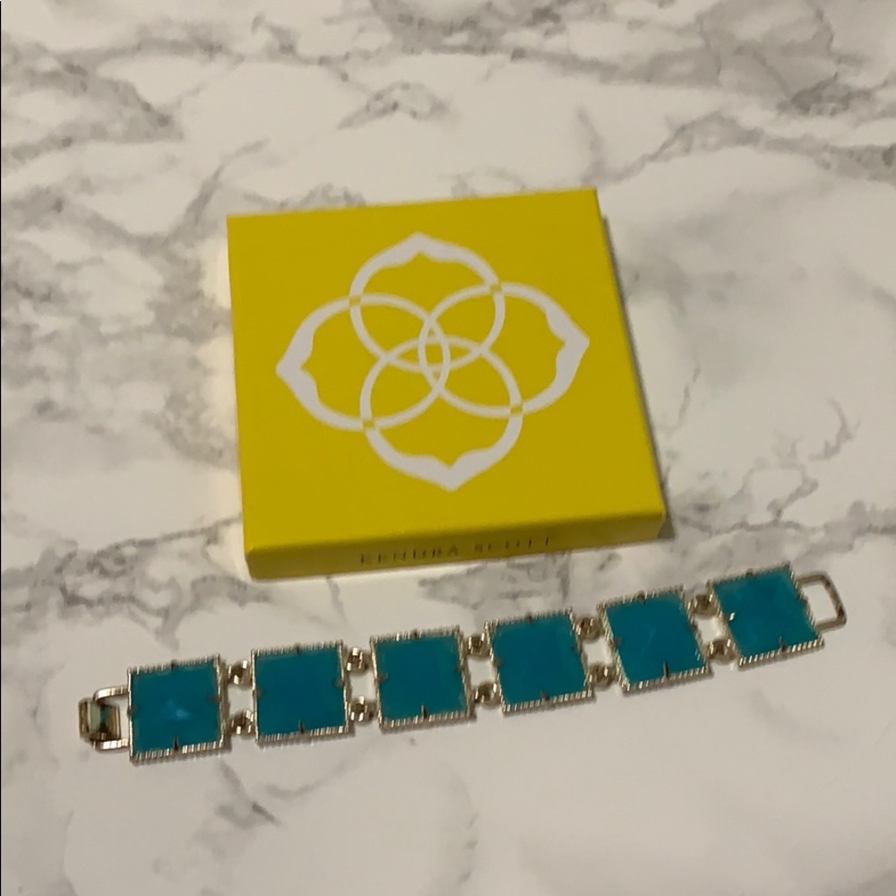 Kendra Scott bracelet